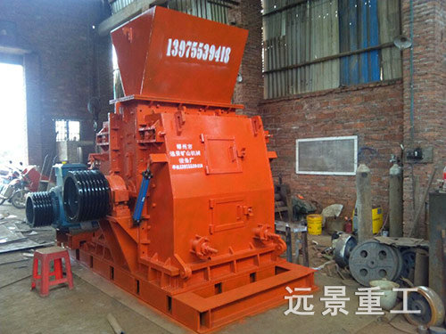高效錘式破碎機(jī)3 高效錘式破碎機(jī)3